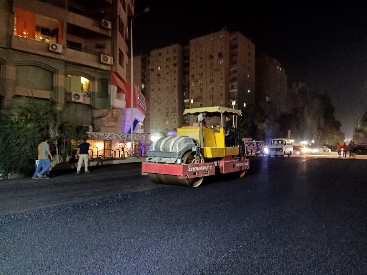 رصف طريق المريوطية فى المنطقة المحصورة بين شارعى الهرم وفيصل (3)
