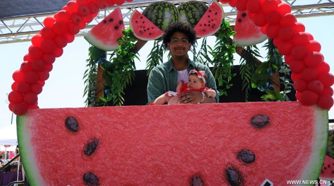 مهرجان البطيخ بكاليفورينا (4)