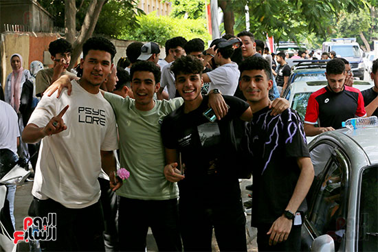 امتحانات الثانوية العامة (16)