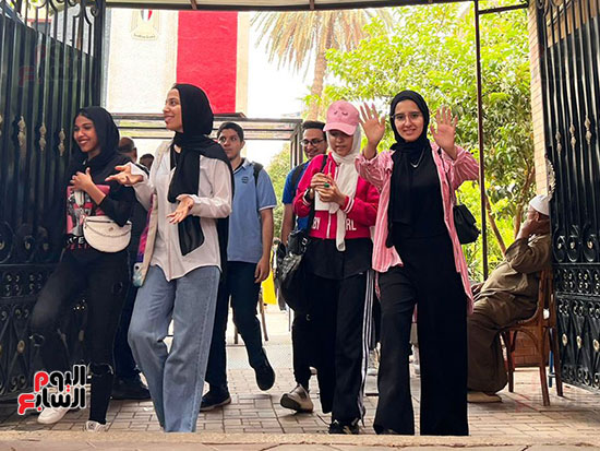 طلاب الثانوية العامة (7)