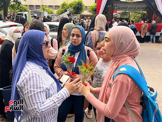 طلاب الثانوية العامة (22)