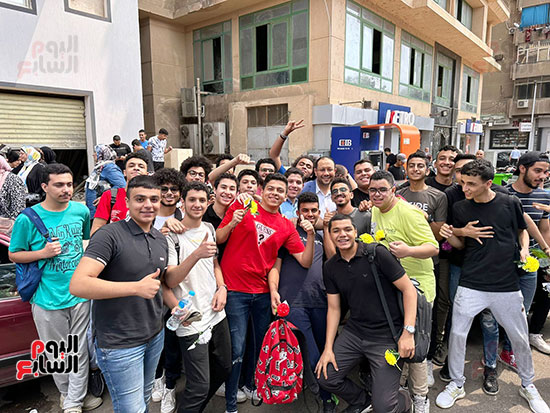 طلاب الثانوية العامة (25)