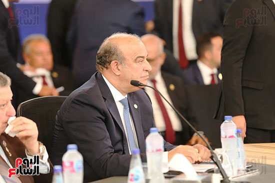 ملتقى للأحزاب السياسية (32)