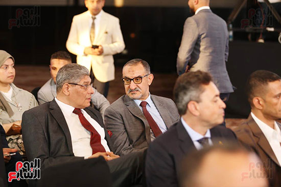 ملتقى للأحزاب السياسية (33)