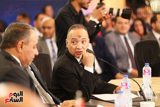 ملتقى للأحزاب السياسية (25)