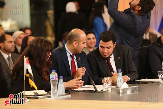 ملتقى للأحزاب السياسية (28)