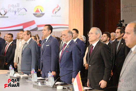 ملتقى للأحزاب السياسية (14)