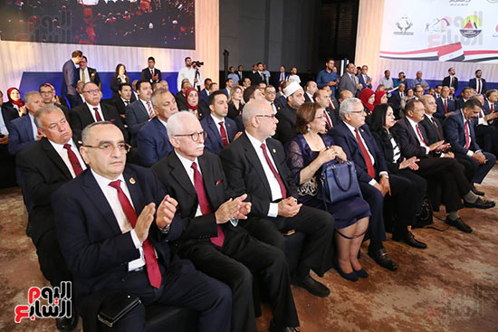 ملتقى للأحزاب السياسية (7)