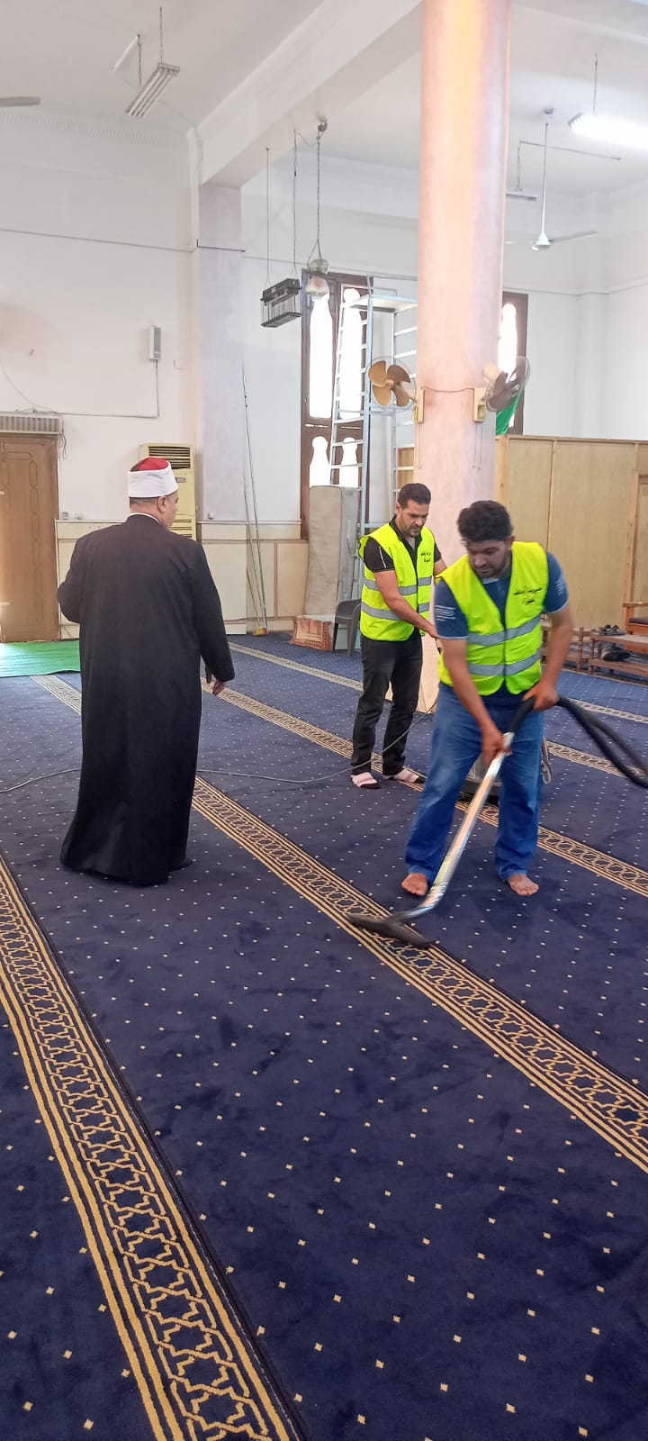 أوقاف الجيزة تطلق حملة موسعة لنظافة المساجد استعدادا لصلاة العيد (10)
