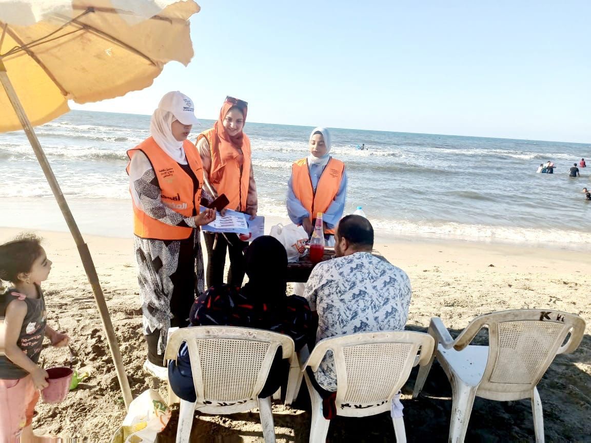الأنشطة التوعوية لصندوق مكافحة  الإدمان داخل الشواطئ بالمحافظات الساحلية (1)