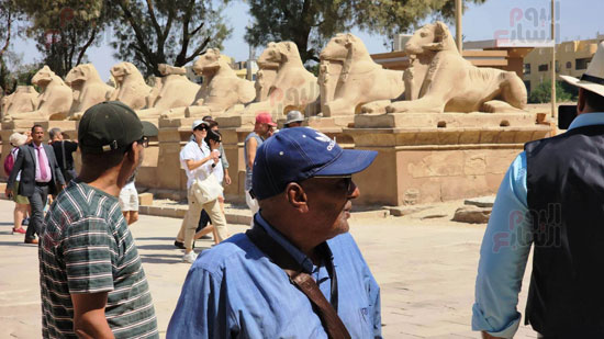 بيب-جوارديولا-يزور-معابد-الكرنك-والأقصر-فى-رحلته-السياحية-بمصر-(3)