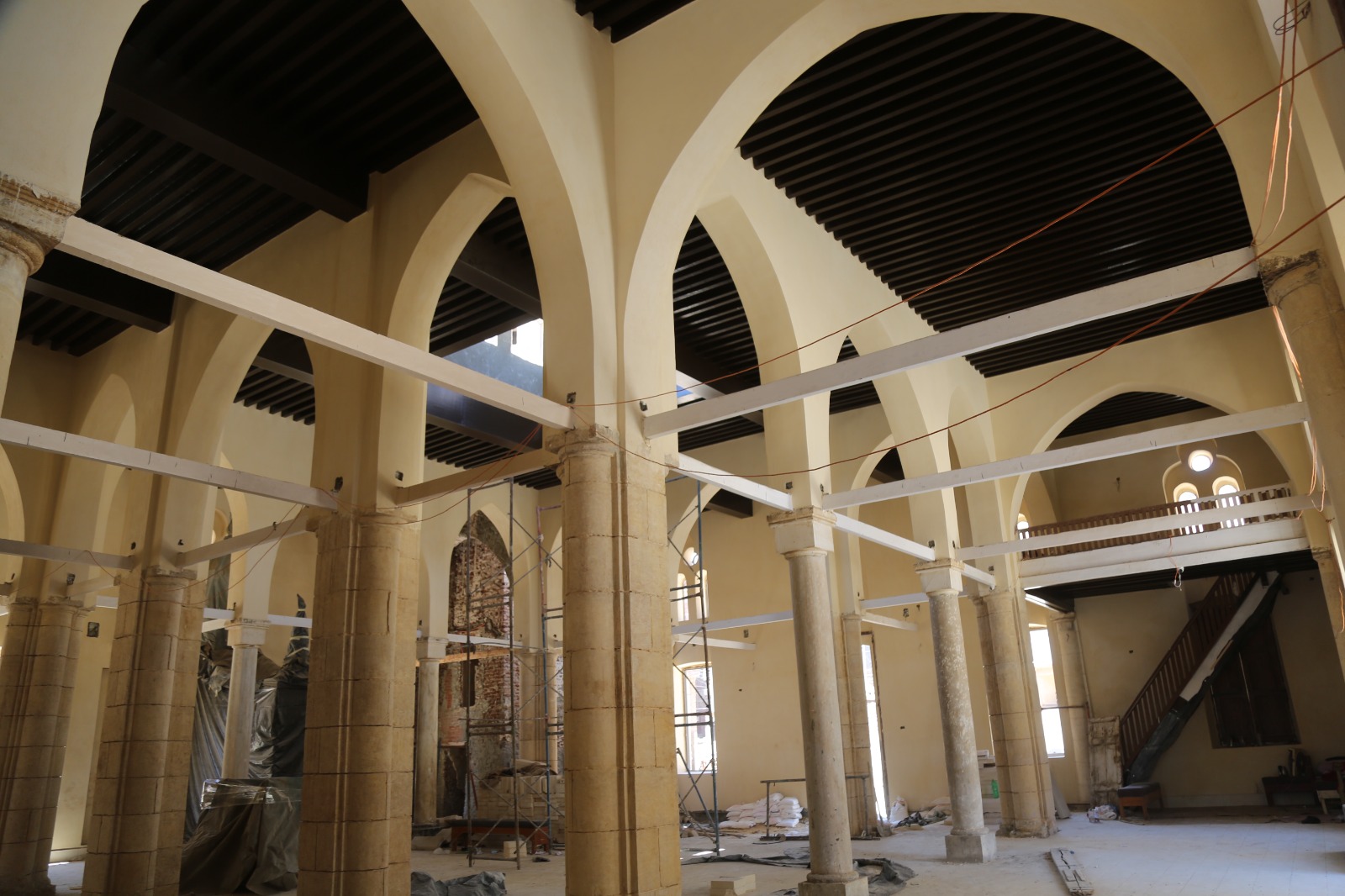 مسجد ابو غنام البيلي من الداخل ضمن أعمال التطوير