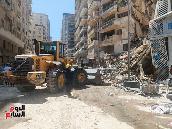 عقار--الإسكندرية-المنهار