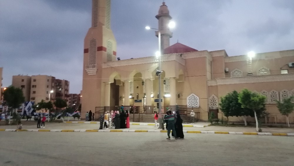 مسجد الحي الإماراتي