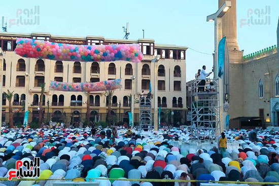 صلاة عيد الأضحى المبارك بمسجد الإمام الحسين (6)