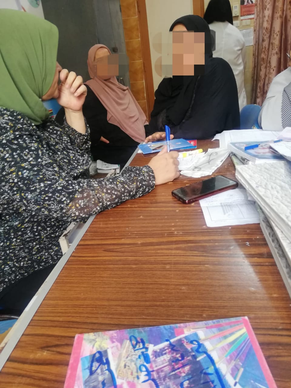 علي هامش المبادرة علي هامش المبادرة