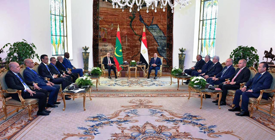 الرئيس السيسي مع نظيره الموريتاني (6)
