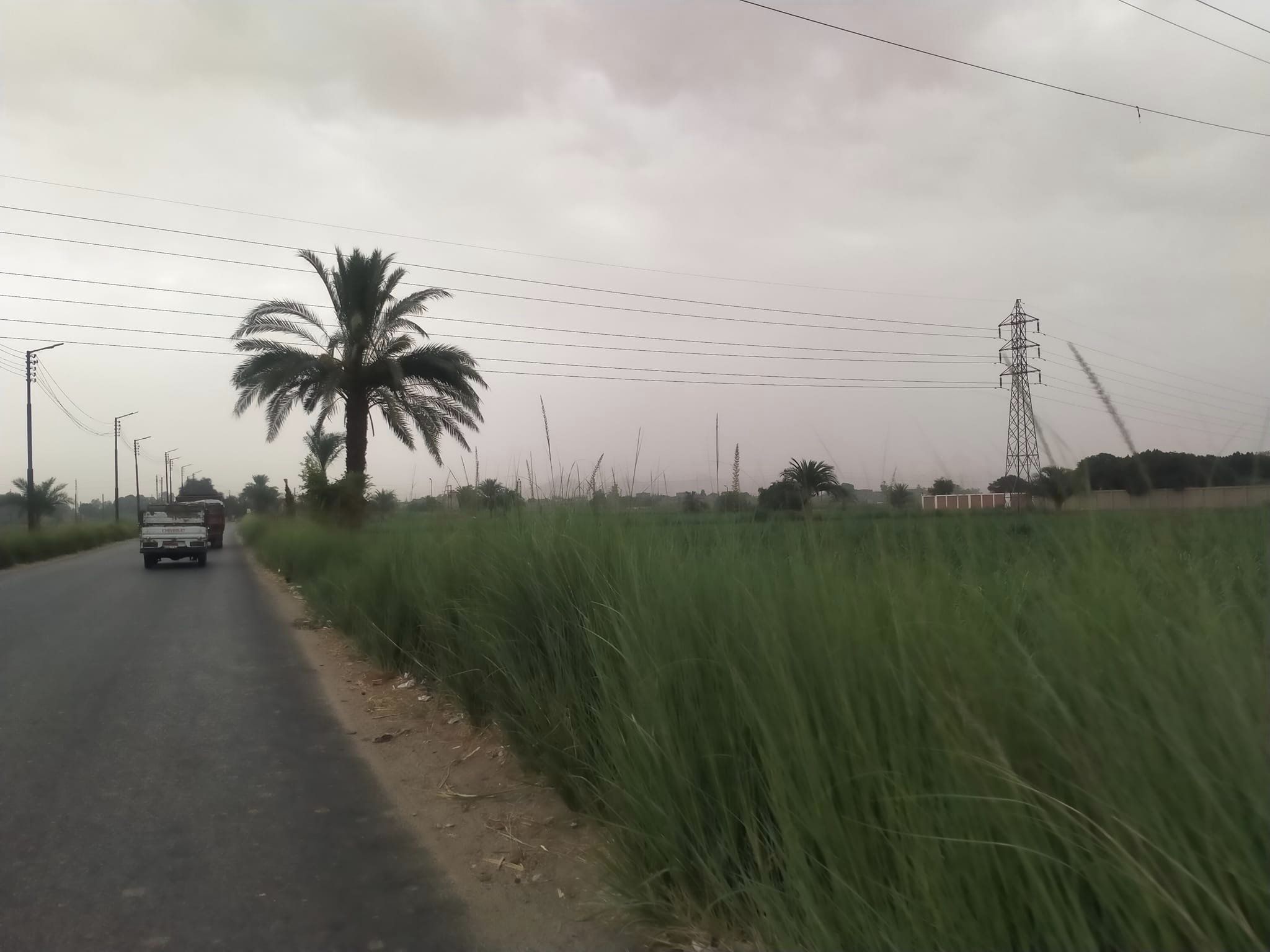 الغيوم فى سماء الأقصر