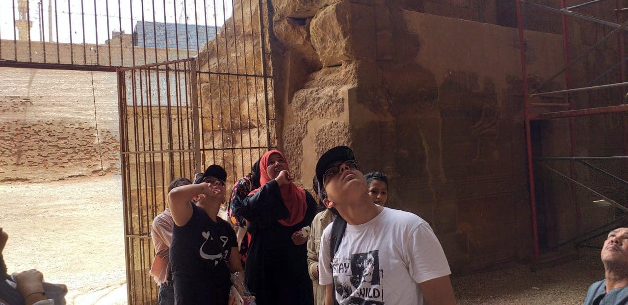 رحلة الطلبة داخل معبد إسنا رحلة الطلبة داخل معبد إسنا