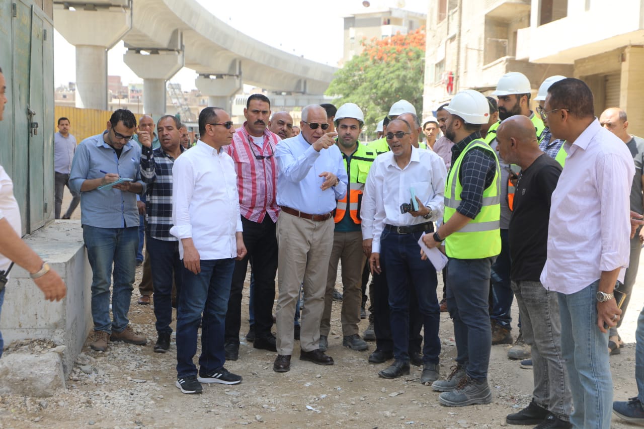 محافظ الجيزة يتفقد أعمال التطوير بأحياء شمال الجيزة والوراق (2)