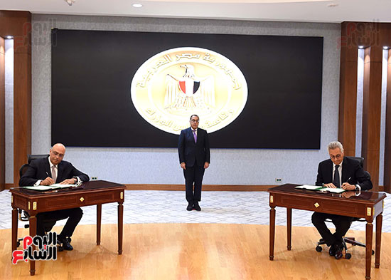 اجتماع المجلس الأعلى لصناعة السيارات (3)