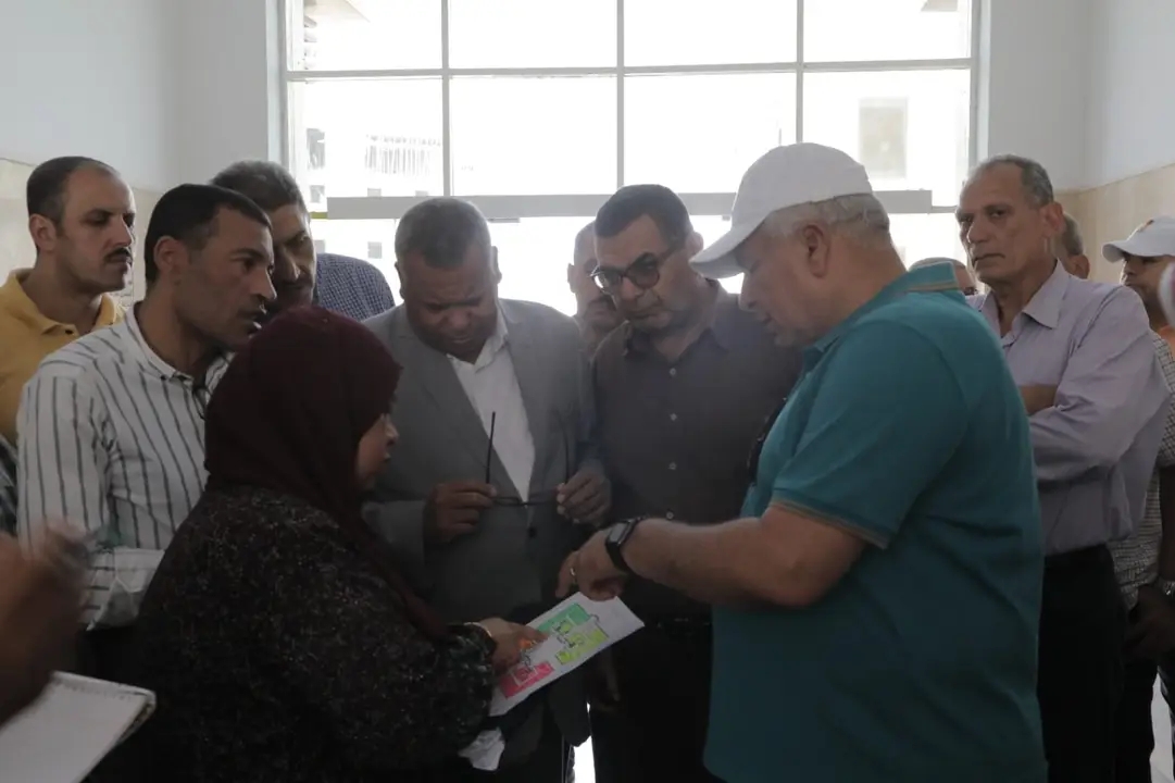 إجراءات تسكين وانتقال العاملين للعاصمة الإدارية الجديدة بالخارجة (4)
