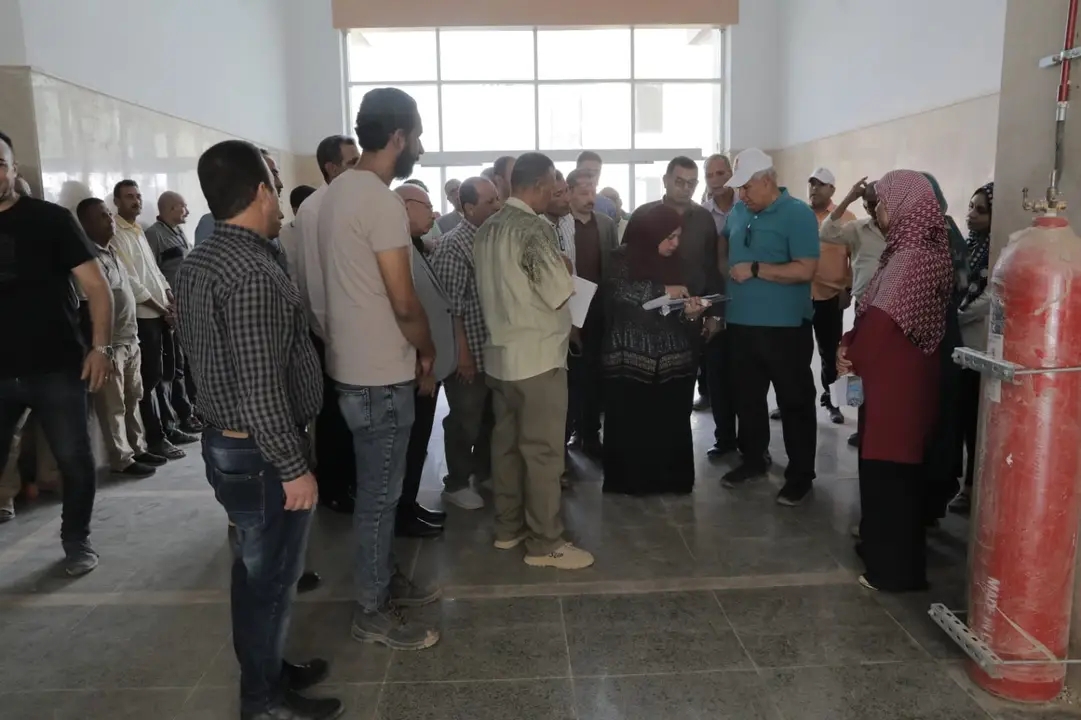 إجراءات تسكين وانتقال العاملين للعاصمة الإدارية الجديدة بالخارجة (8)