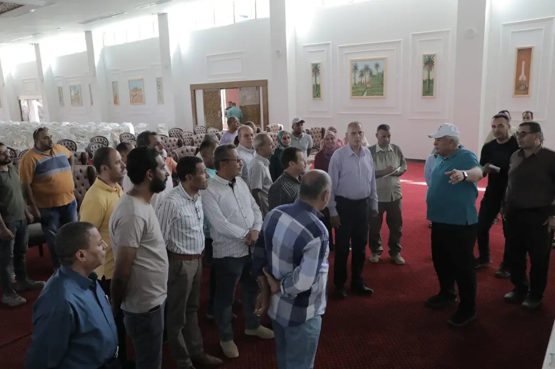 إجراءات تسكين وانتقال العاملين للعاصمة الإدارية الجديدة بالخارجة (11)