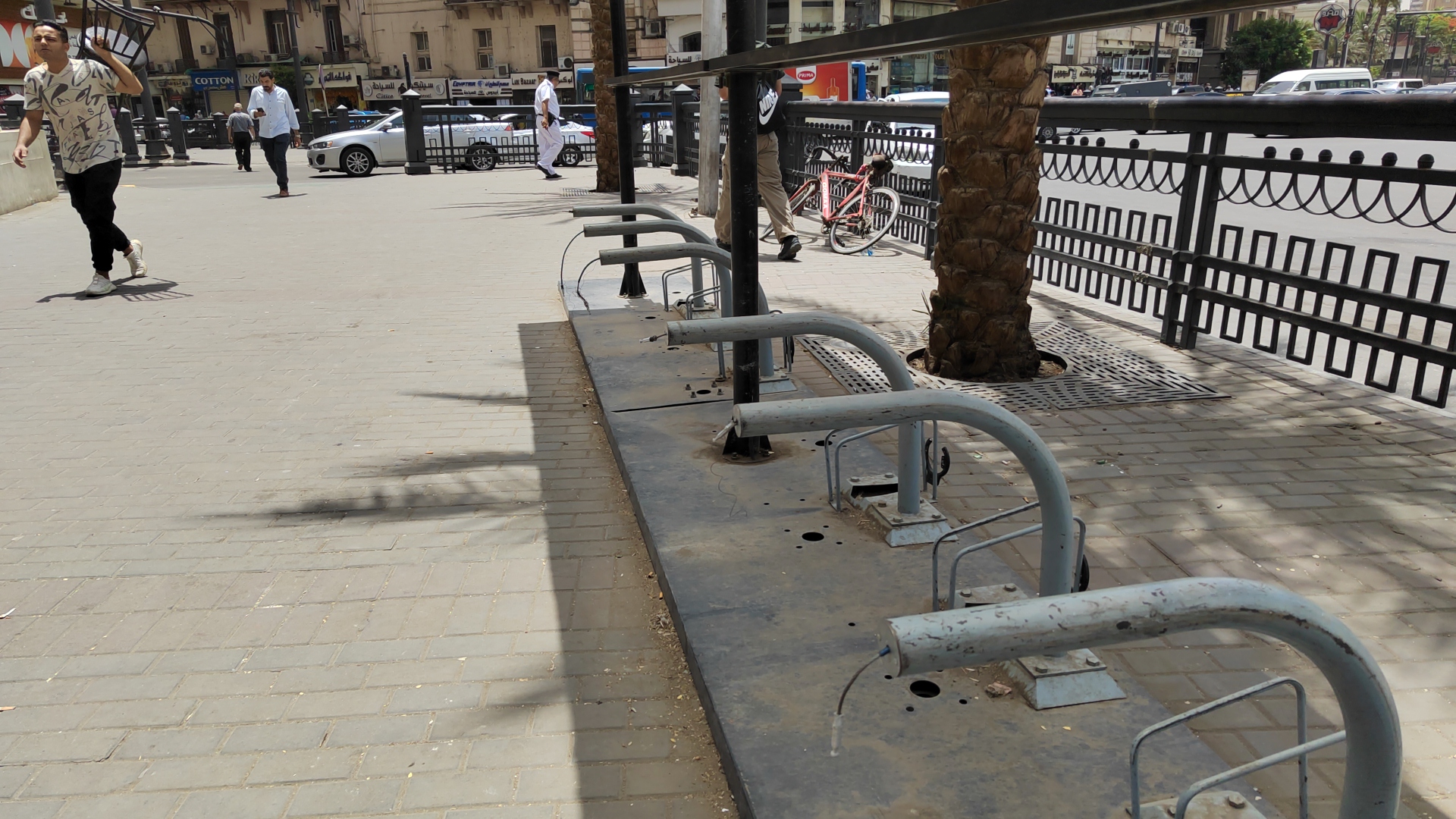 محطة ميدان التحرير خالية من الدراجات  (2)