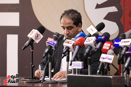 المدير الفني لمؤتمر المنتخب الوطني (3)