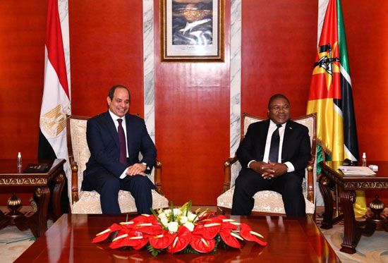 وصول الرئيس السيسى موزمبيق (8)