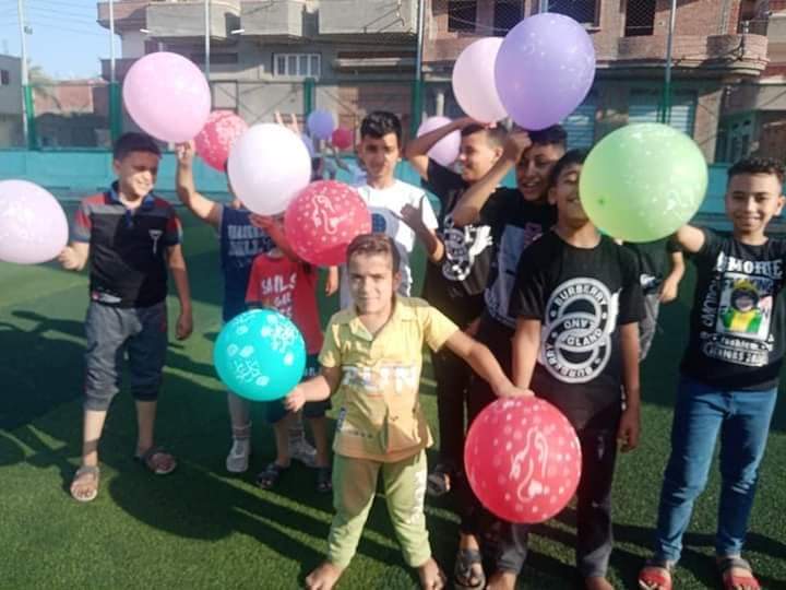 تواجد الاطفال للاحتفال بالعيد داخل مراكز الشباب