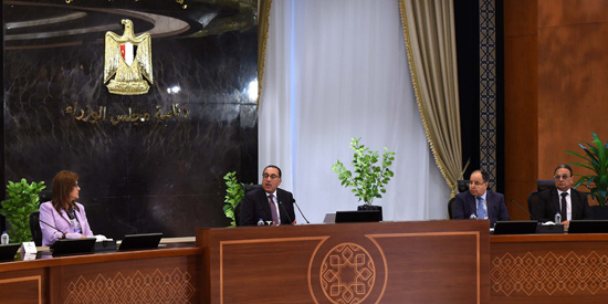 مؤتمر رئيس الوزراء (22)