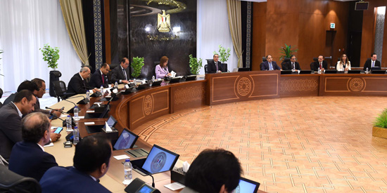 مؤتمر رئيس الوزراء (15)