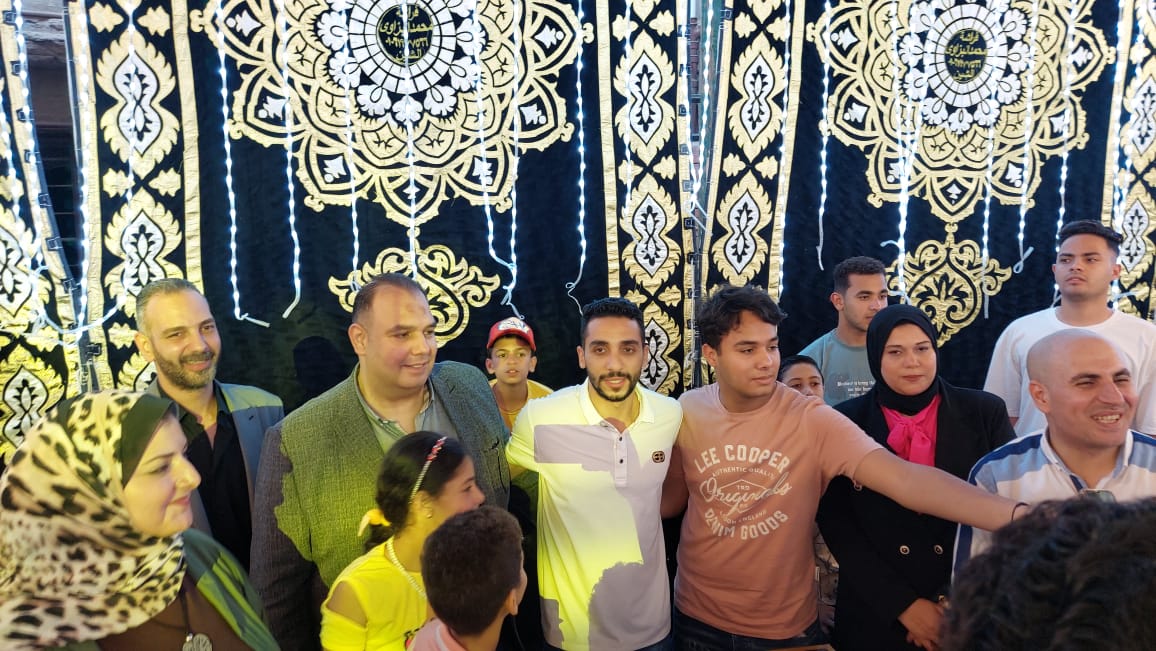 حفل زفاف شعبي للاعب كريم فؤاد بمسقط رأسه بالغربية   (7)