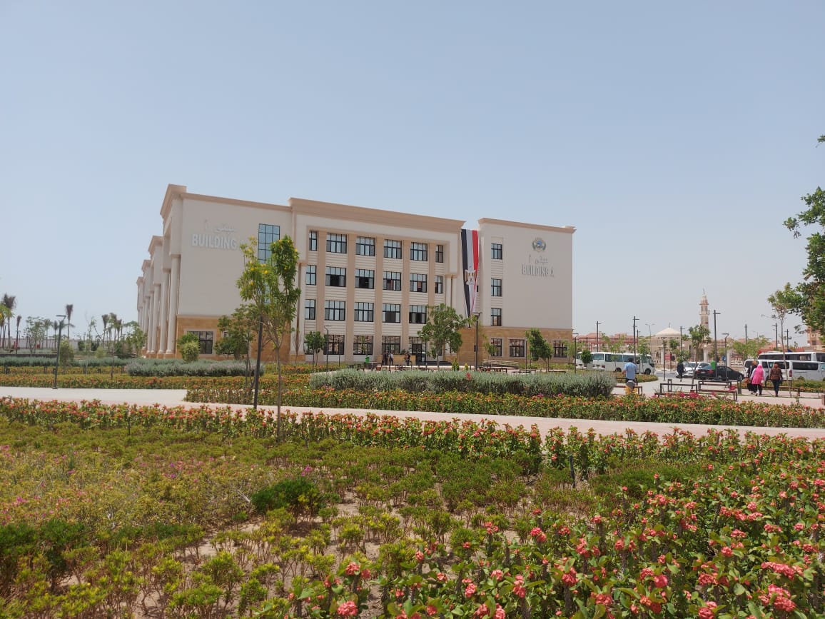 جامعة الإسماعيلية الجديدة الإهلية (8)