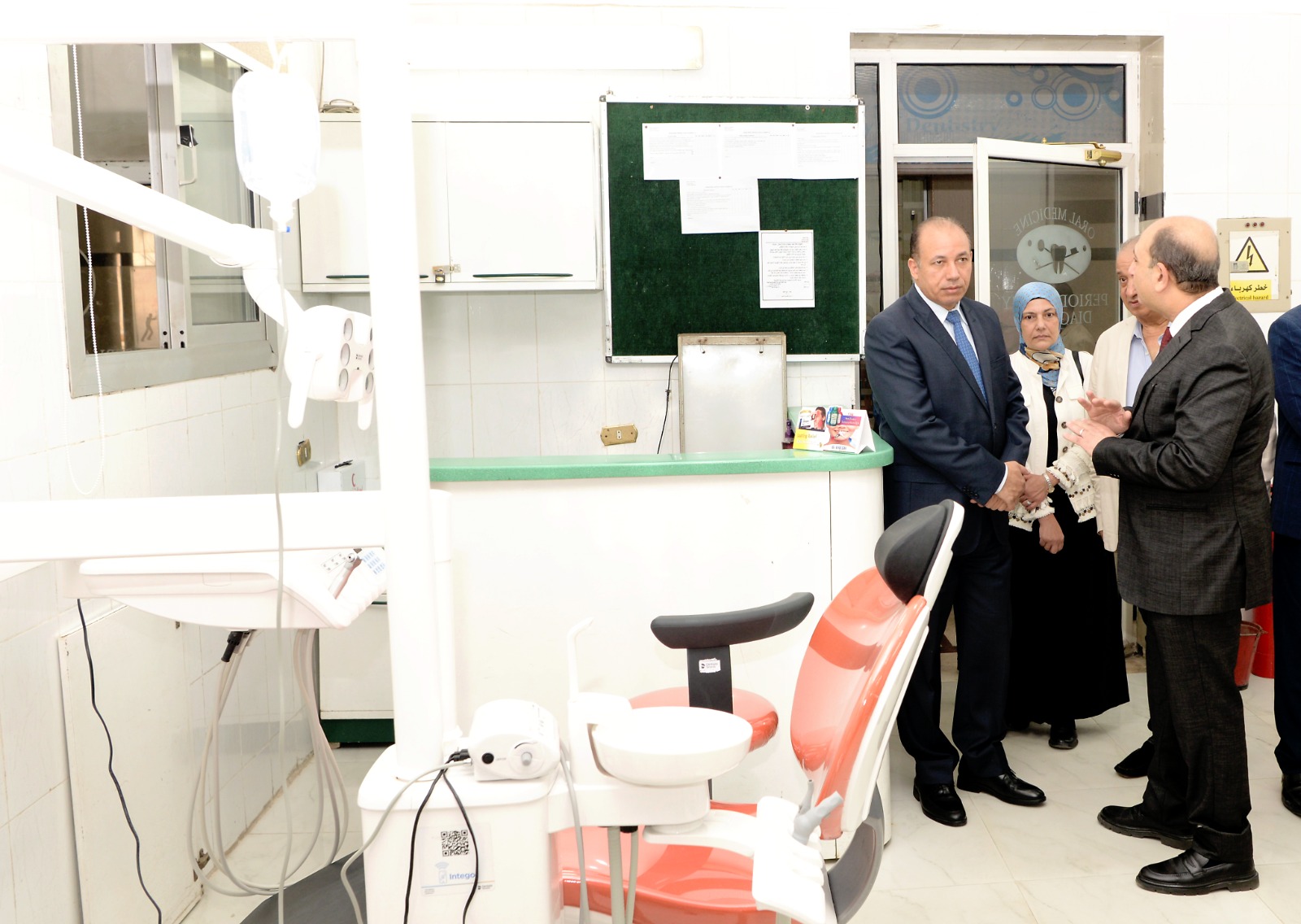 تطوير عيادات طب الاسنان جامعة المنصورة