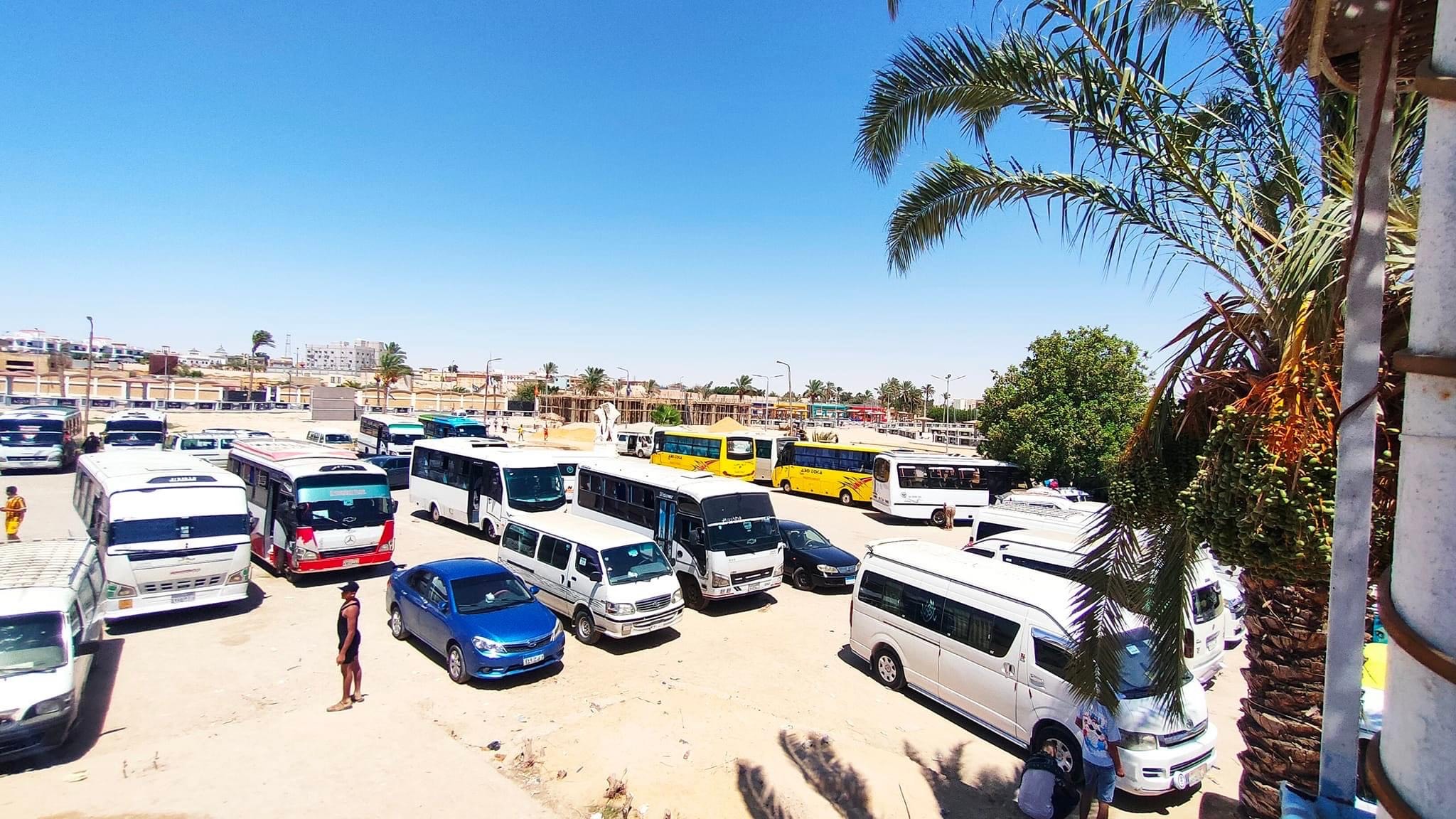  استجمام وترفيه في رأس سدر.. شواطئ نقية ومعالم سياحية تجذب المصطافين (2)
