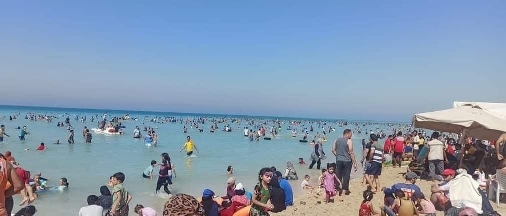  استجمام وترفيه في رأس سدر.. شواطئ نقية ومعالم سياحية تجذب المصطافين (4)
