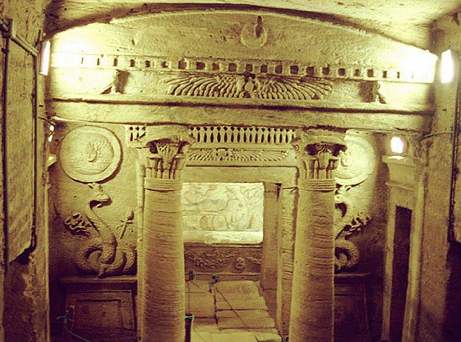 مقابر كوم الشفافة الإسكندرية مقابر كوم الشفافة الإسكندرية