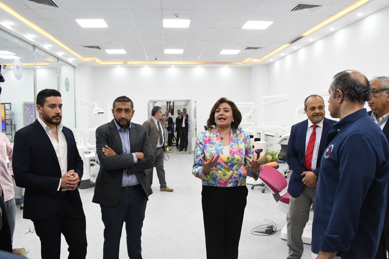 إفتتاح أول معمل رقمى على مستوى الجمهورية بكلية طب الأسنان بجامعة مصر للعلوم والتكنولوجيا (1)
