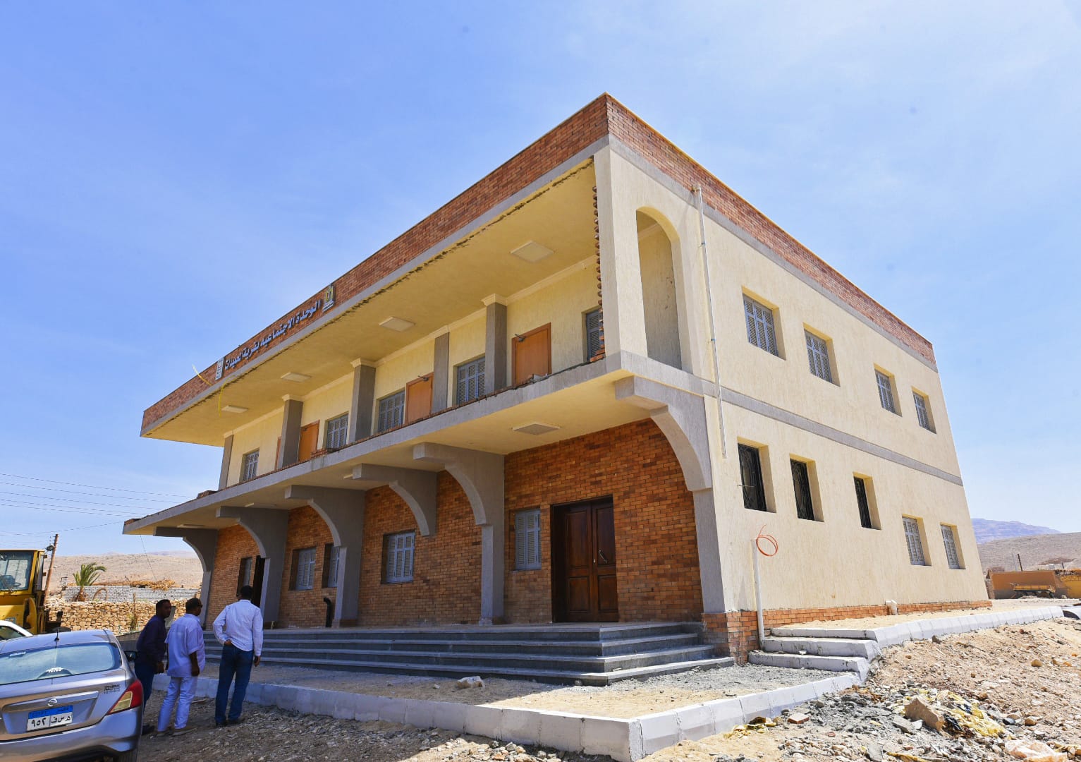 مبنى جديد للوحدة المحلية بقرية الحميدات