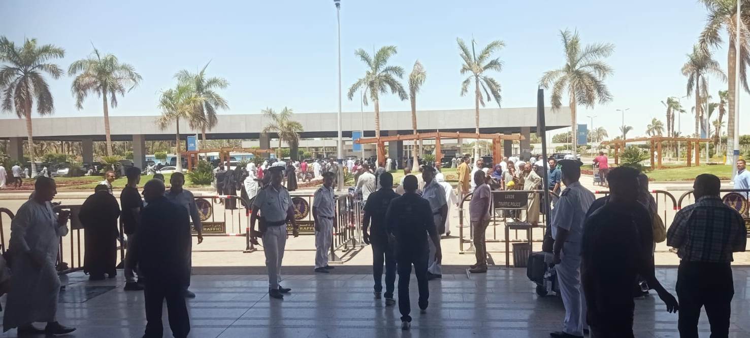الأمن يوفر الدعم لكافة الحجاج لدى وصولهم للمطار