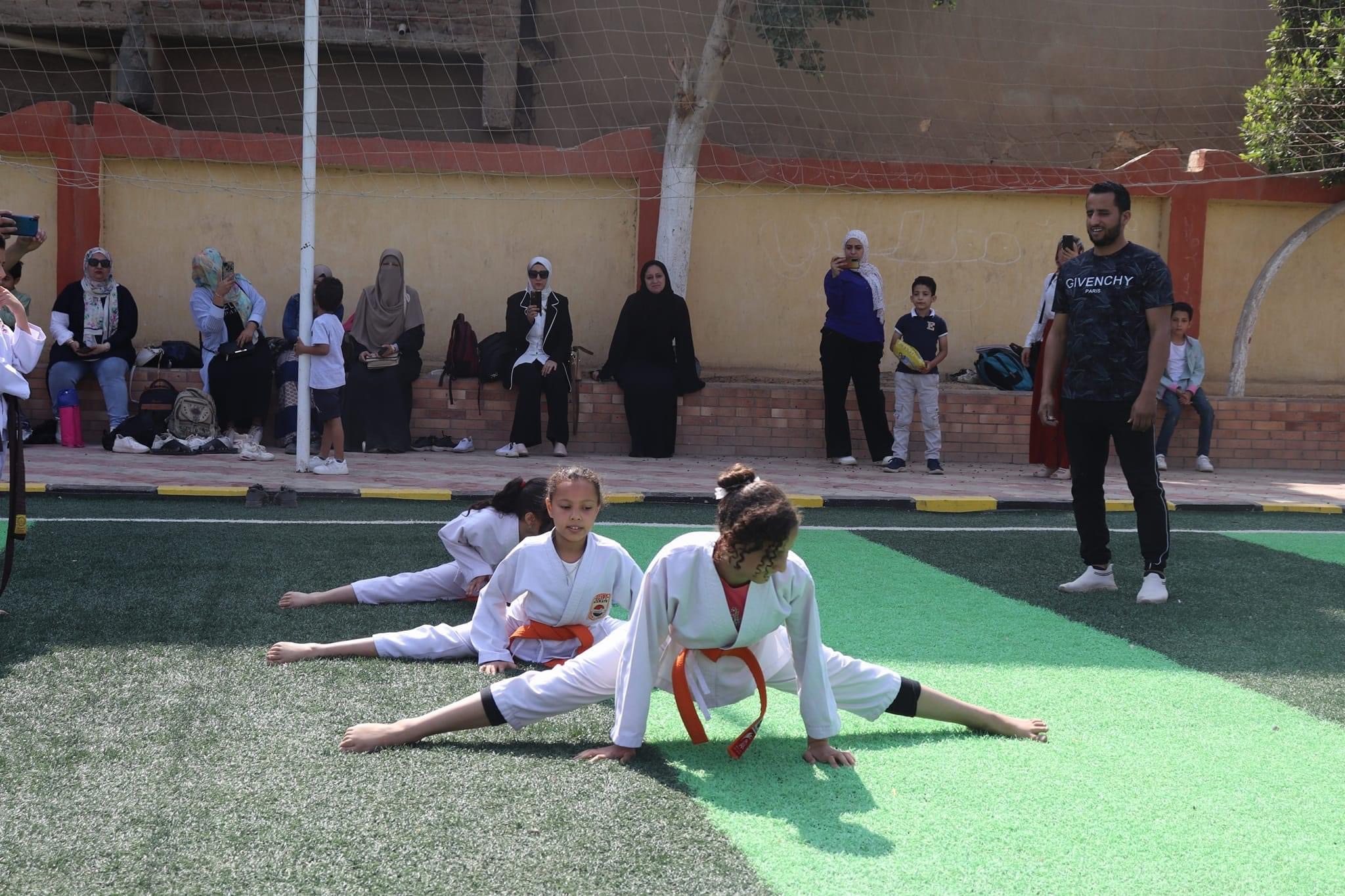 إنشاء وتطوير مراكو الشباب في الجيزة ضمن حياة كريمة (5)