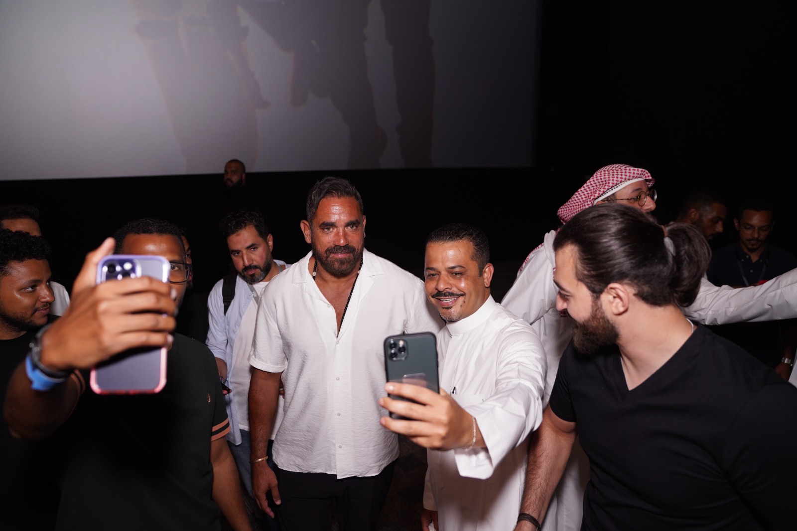 أبطال البعبع يحتفلون بالعرض الخاص للفيلم في جدة (7)