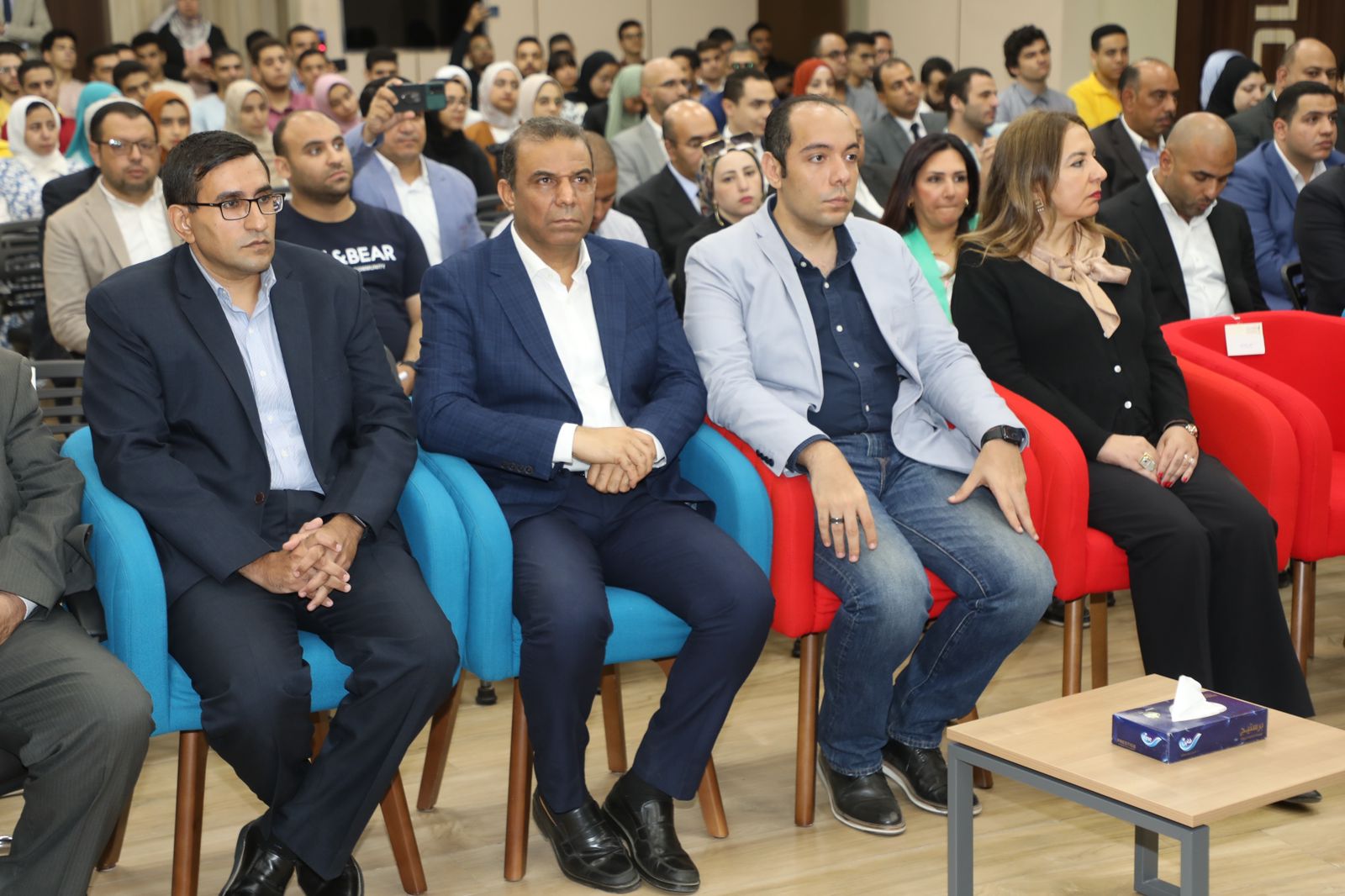 وزير الاتصالات يزور مركز إبداع مصر الرقمية (3)