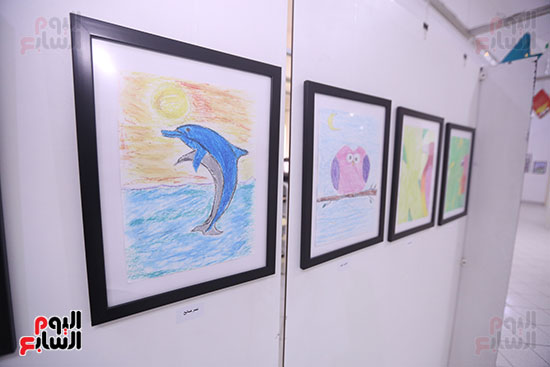 افتتاح معرض لرسوم الأطفال (7)