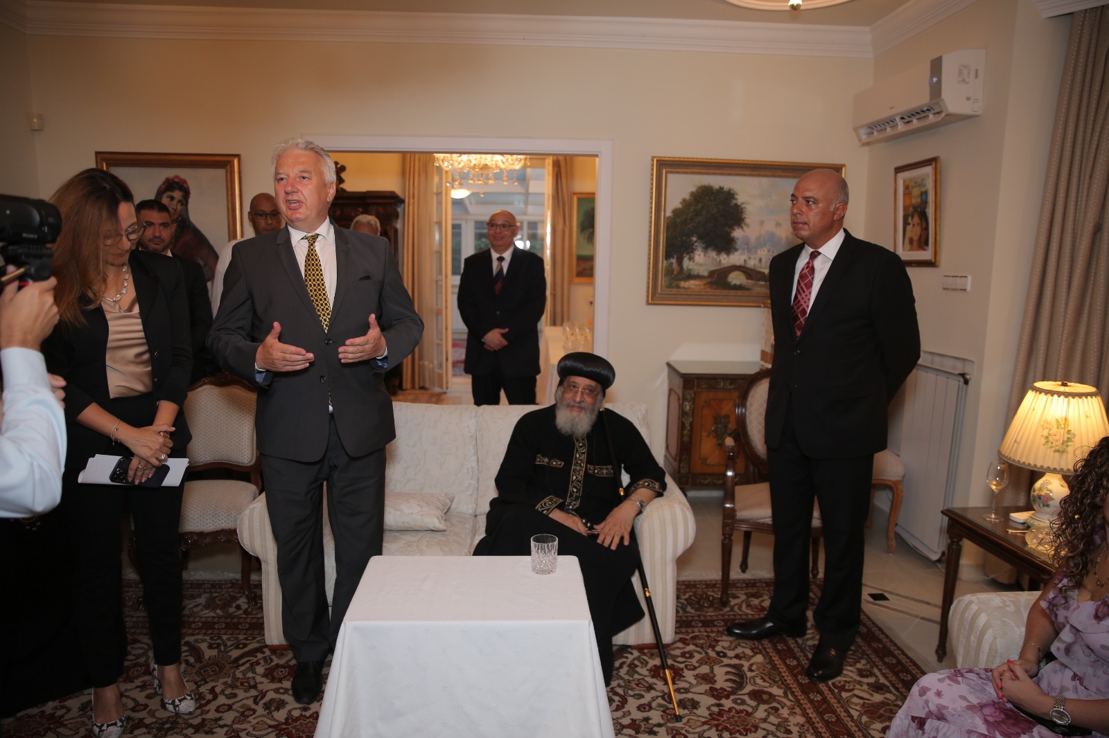 حفل عشاء السفارة المصرية بالمجر على شرف البابا تواضروس (6)