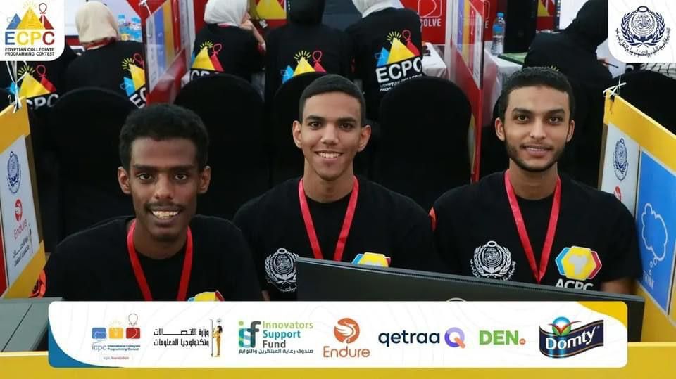 شباب الأقصر في البطولة العربية الإفريقية في البرمجة لشباب الجامعات