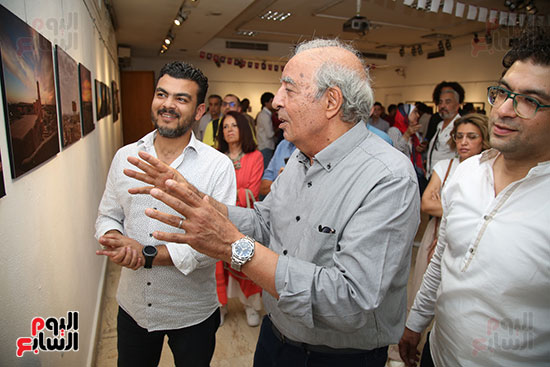 سمير سعد الدين والزميل بلال رمضان في معرض تفاصيل مصرية